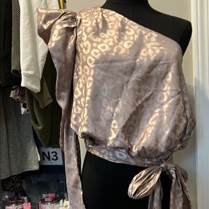 One-Shoulder Animal Print Satin Top